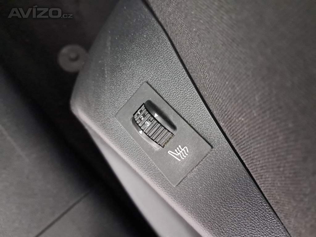 Foto inzerátu Peugeot 2008 1.2 PureTech