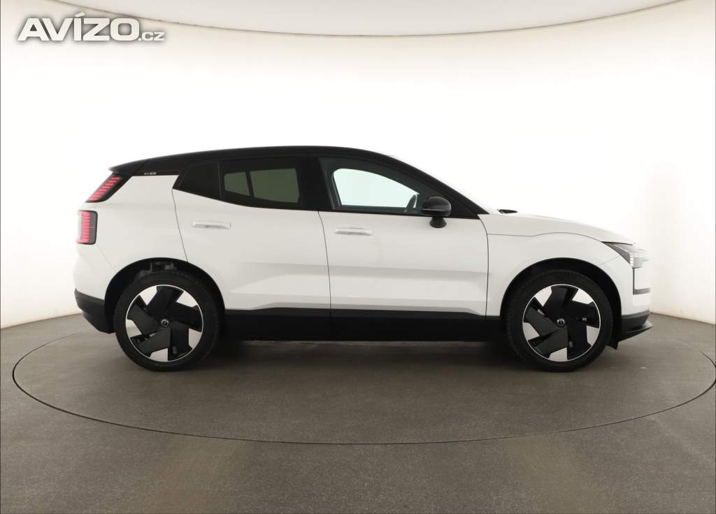 Foto inzerátu Volvo EX30 69kWh Single Motor