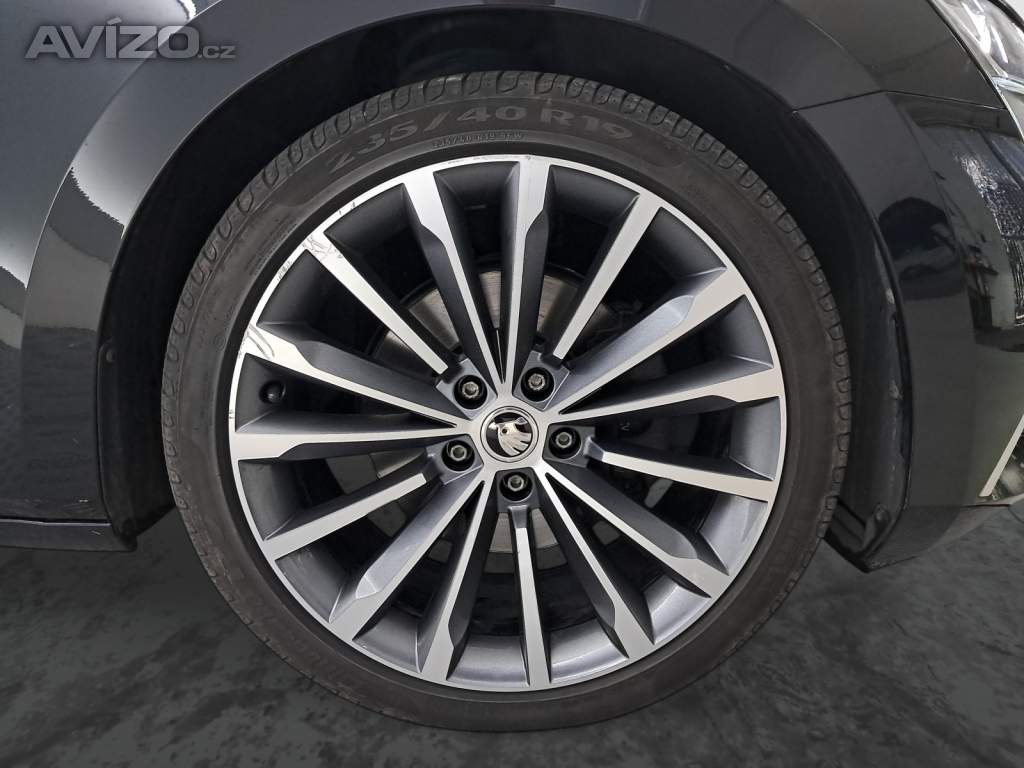 Foto inzerátu Skoda Superb 2.0 TDI