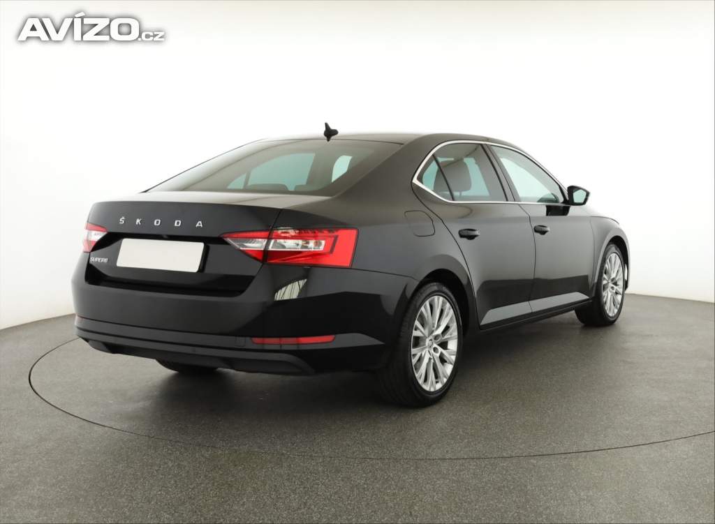 Foto inzerátu Skoda Superb 2.0 TDI