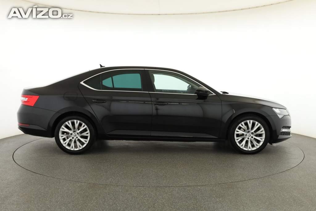 Foto inzerátu Skoda Superb 2.0 TDI
