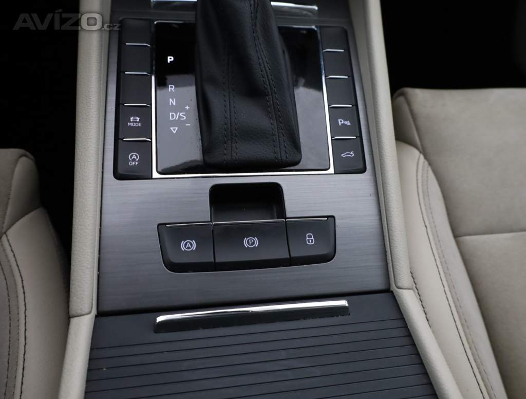 Foto inzerátu Skoda Superb 2.0 TDI