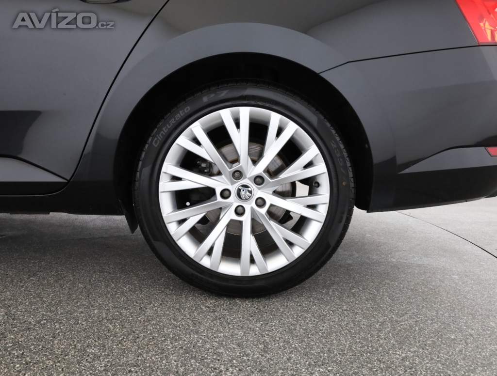 Foto inzerátu Skoda Superb 2.0 TDI