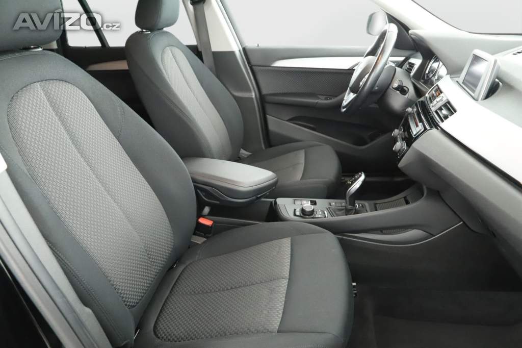 Foto inzerátu BMW X1 xDrive18d