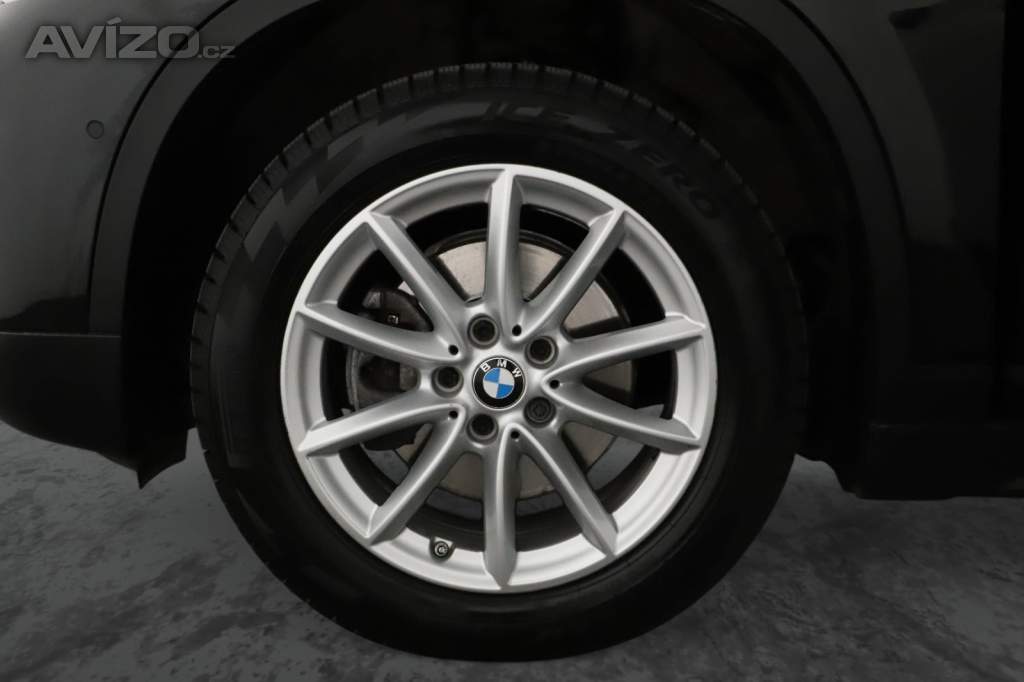 Foto inzerátu BMW X1 xDrive18d