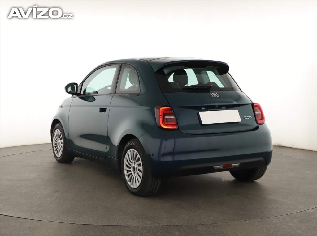 Foto inzerátu Fiat 500e 42 kWh