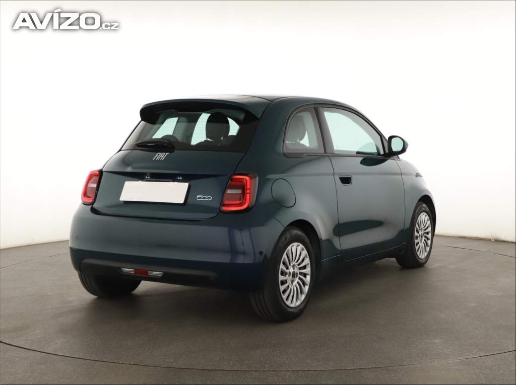 Foto inzerátu Fiat 500e 42 kWh