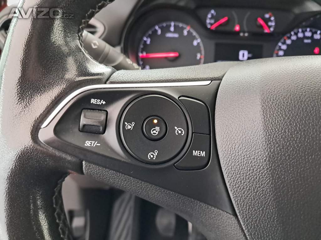 Foto inzerátu Opel Crossland 1.2 Turbo