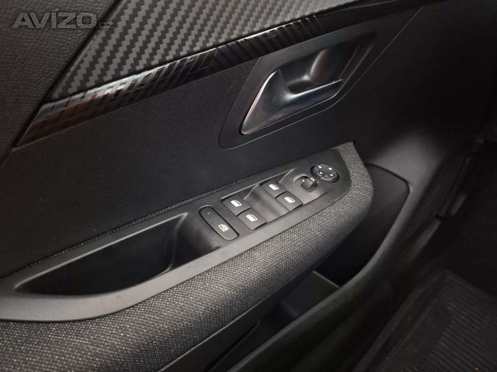 Foto inzerátu Peugeot 208 1.2 Hybrid