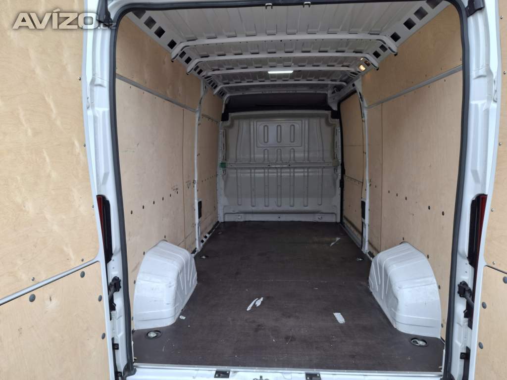 Foto inzerátu Citroen Jumper 2.2 BlueHDi
