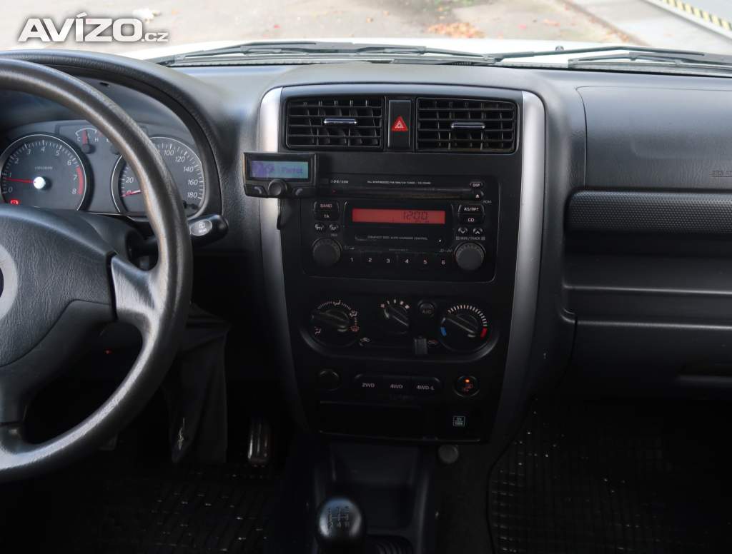 Foto inzerátu Suzuki Jimny 1.3 16V