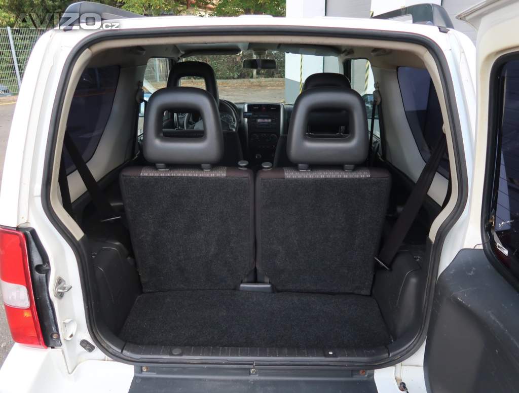 Foto inzerátu Suzuki Jimny 1.3 16V