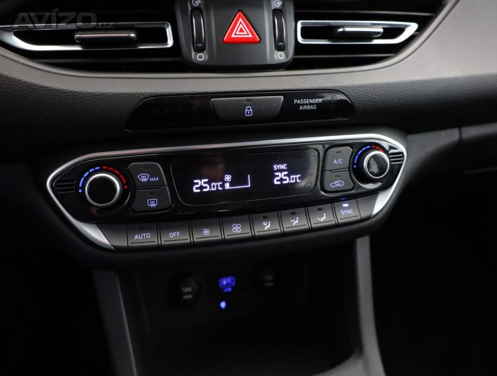 Foto inzerátu Hyundai i30 1.0 T-GDI