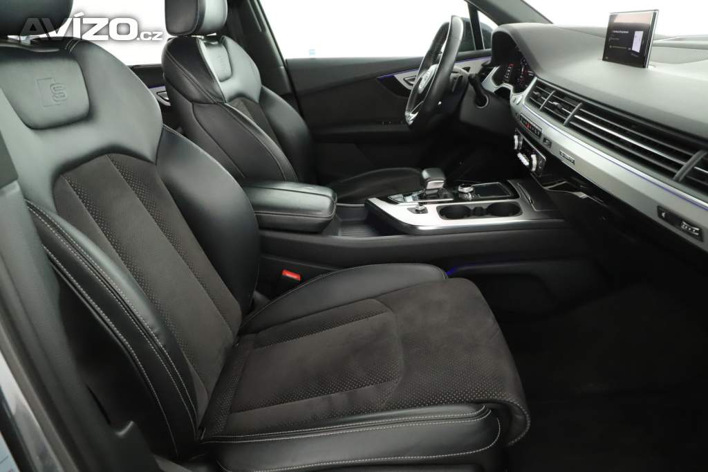 Foto inzerátu Audi Q7 50 TDI