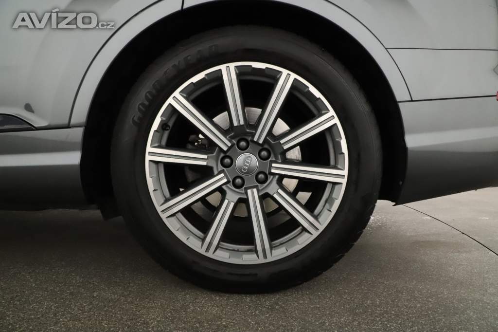 Foto inzerátu Audi Q7 50 TDI