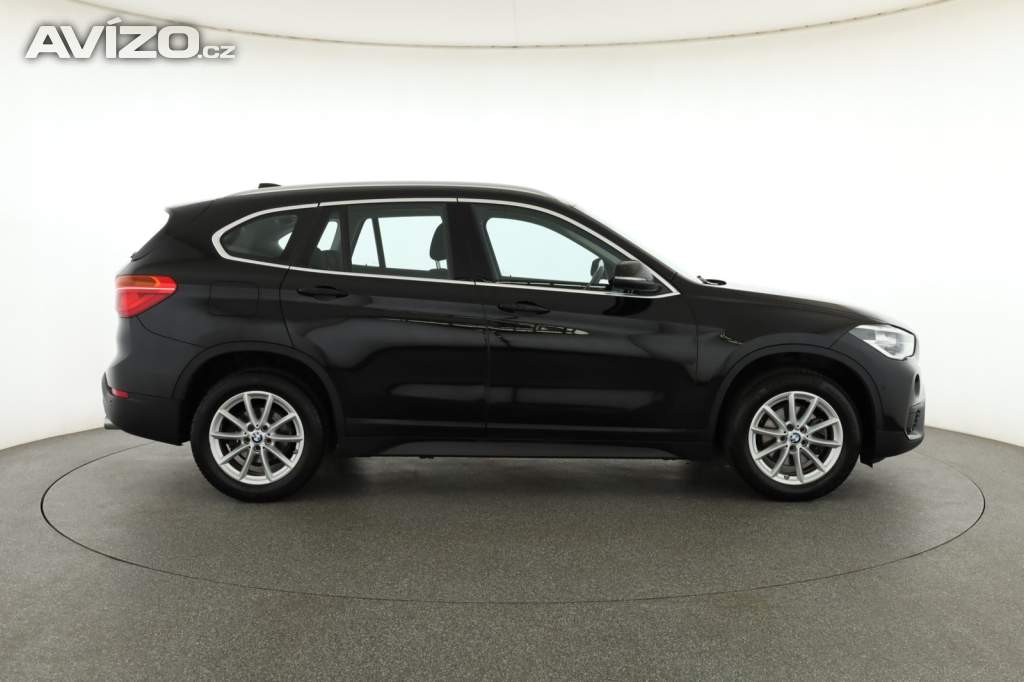 Foto inzerátu BMW X1 sDrive18d