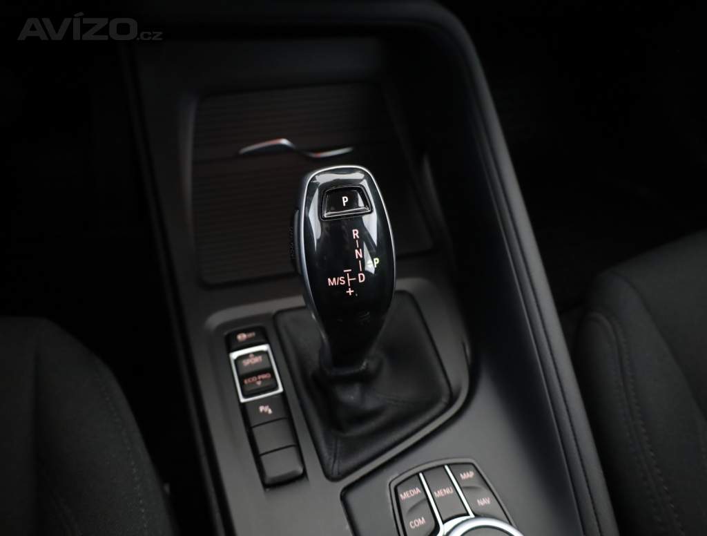 Foto inzerátu BMW X1 sDrive18d