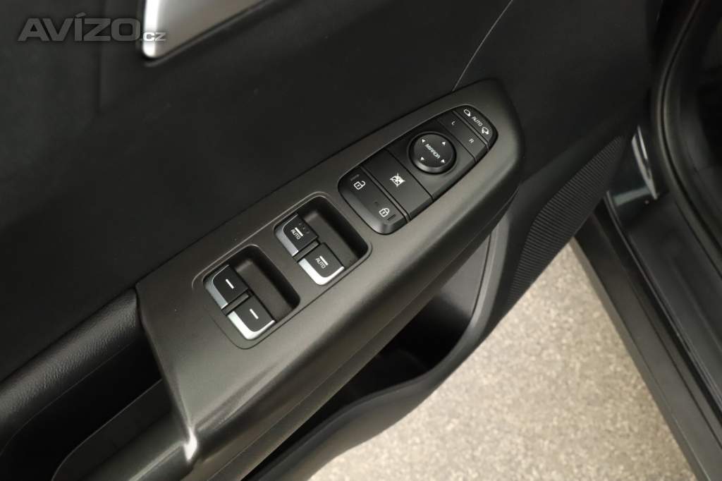 Foto inzerátu Kia Sportage 1.6 GDI