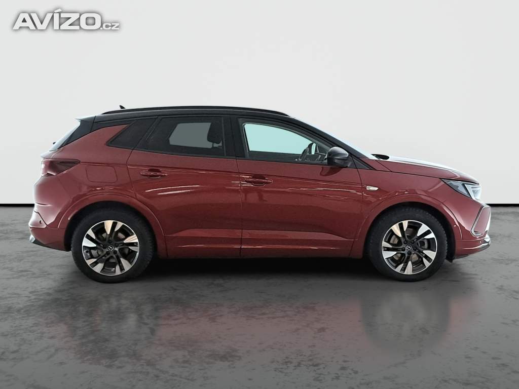 Foto inzerátu Opel Grandland Plug-in Hybrid4