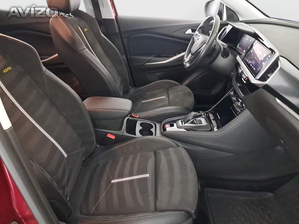 Foto inzerátu Opel Grandland Plug-in Hybrid4