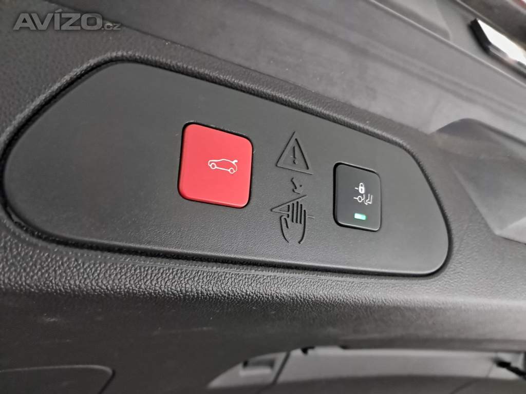 Foto inzerátu Opel Grandland Plug-in Hybrid4