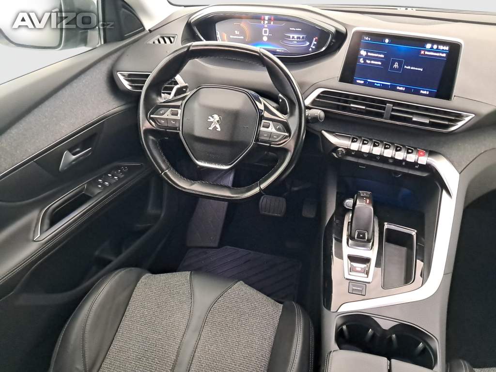 Foto inzerátu Peugeot 5008 1.5 BlueHDi