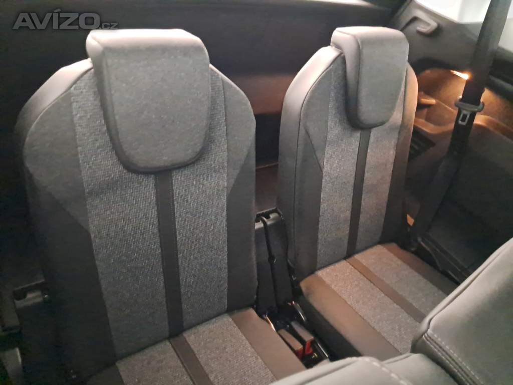 Foto inzerátu Peugeot 5008 1.5 BlueHDi