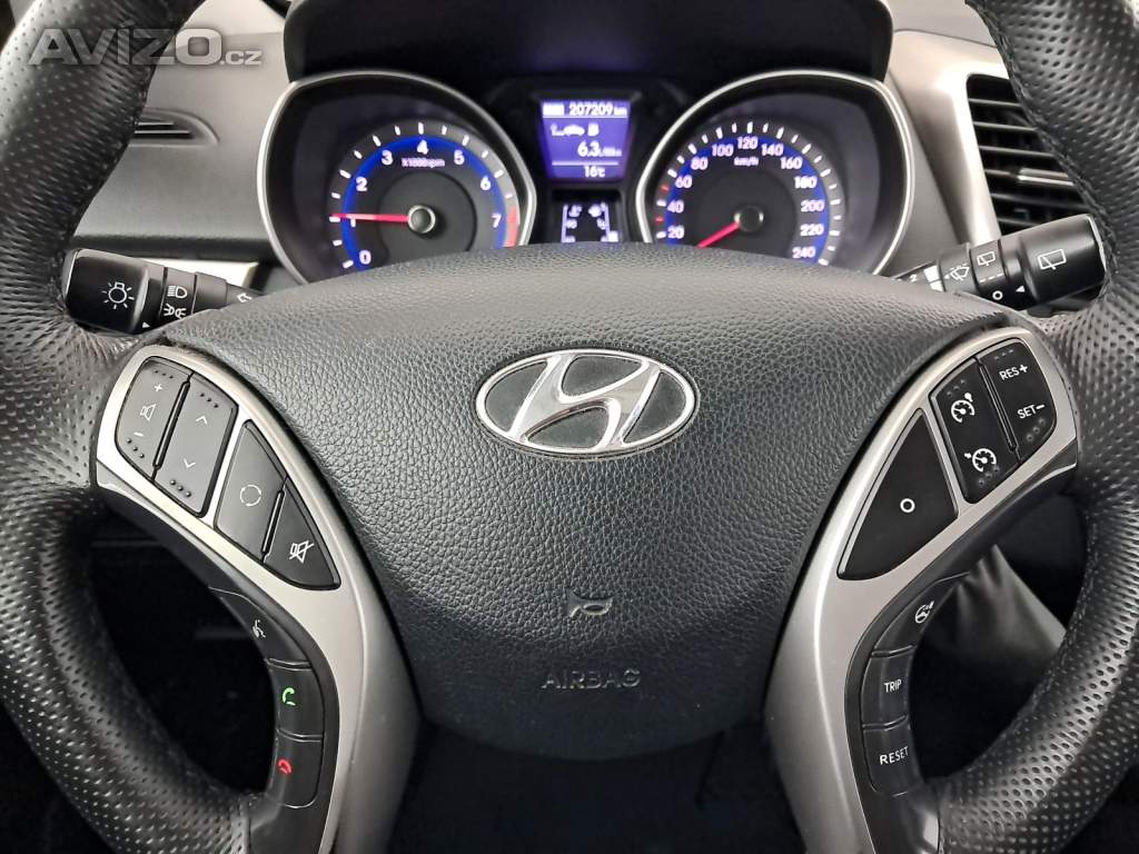 Foto inzerátu Hyundai i30 1.6 MPI