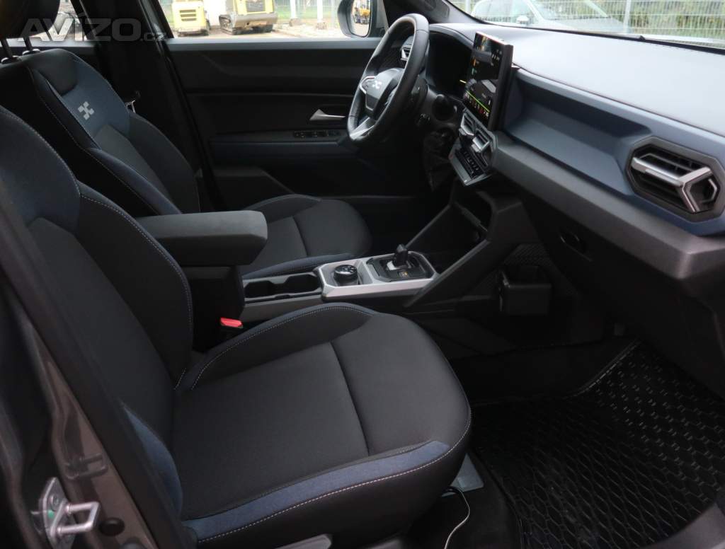 Foto inzerátu Dacia Bigster Hybrid-G 4x4
