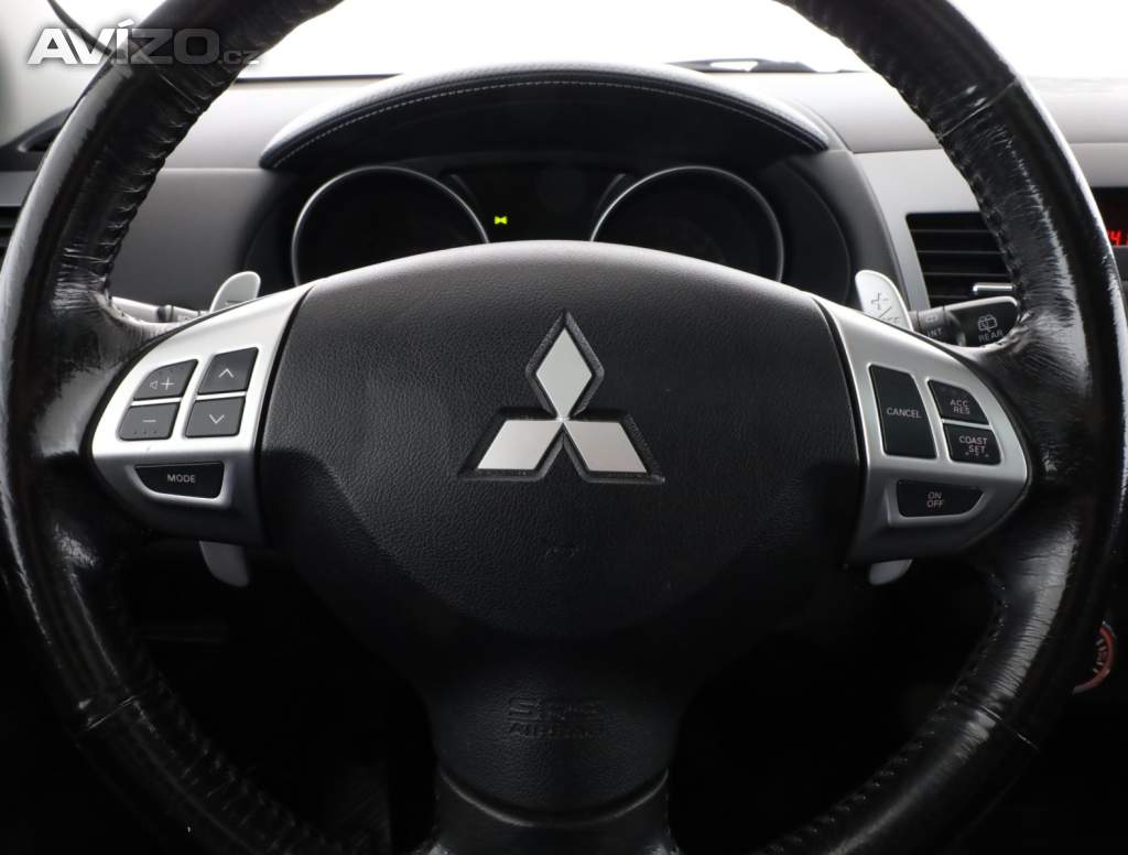 Foto inzerátu Mitsubishi Outlander 2.2 DI-D