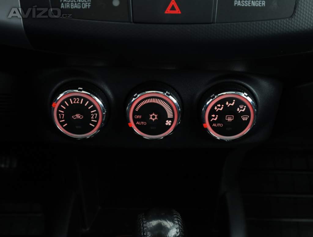 Foto inzerátu Mitsubishi Outlander 2.2 DI-D