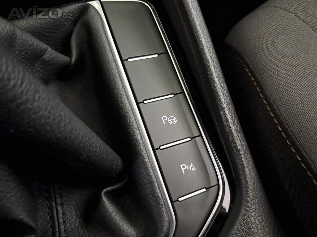 Foto inzerátu VW Golf Sportsvan 1.2 TSI