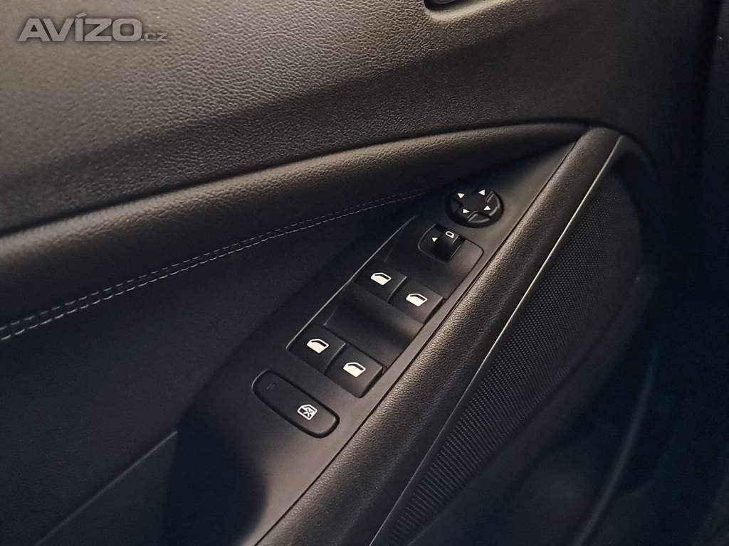 Foto inzerátu Opel Crossland 1.2 Turbo