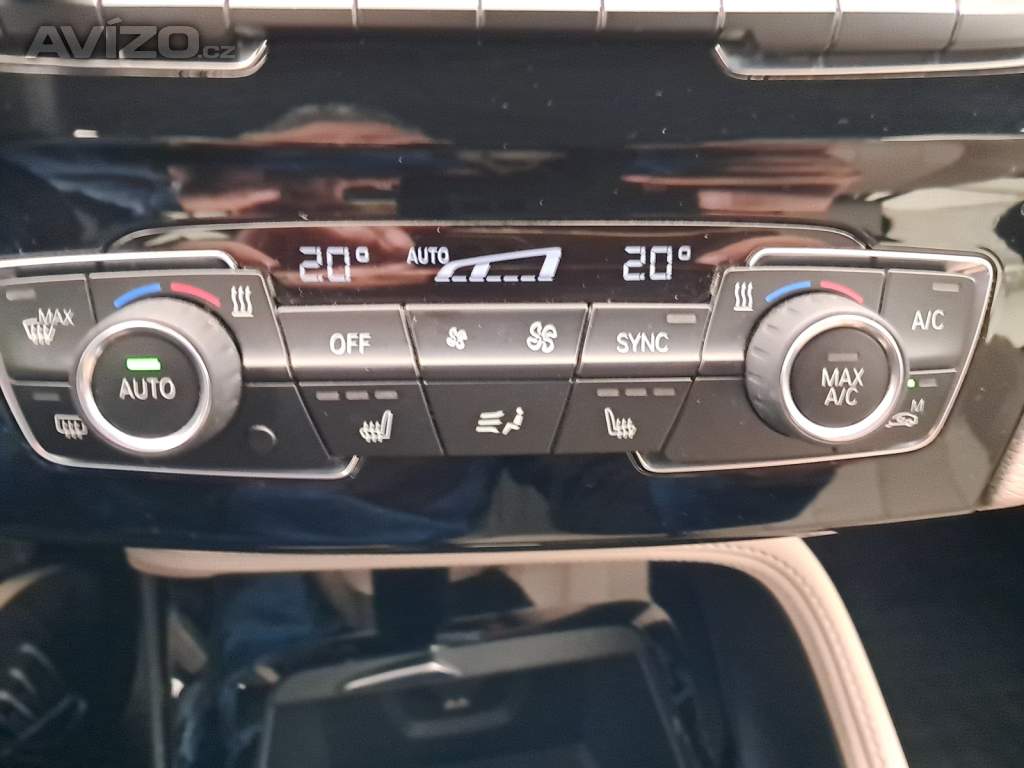 Foto inzerátu BMW X1 sDrive18d
