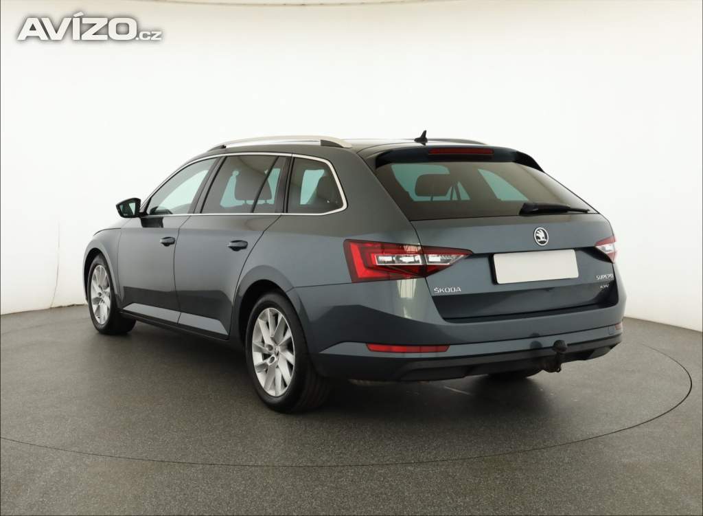 Foto inzerátu Skoda Superb 2.0 TDI 4x4