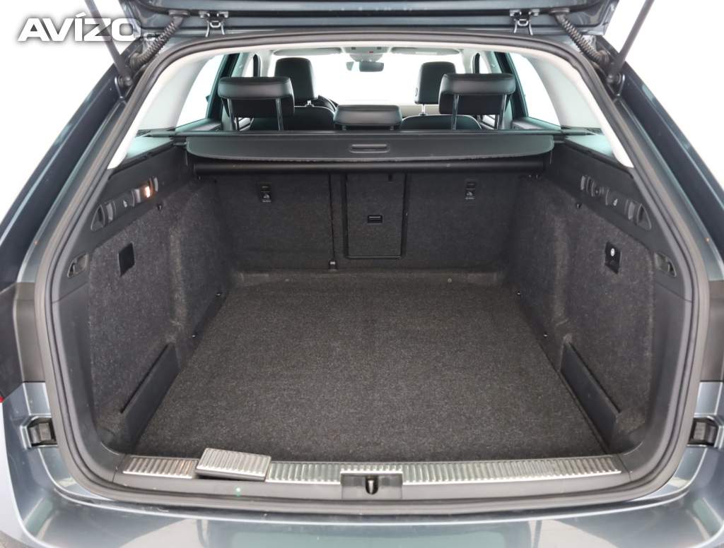 Foto inzerátu Skoda Superb 2.0 TDI 4x4