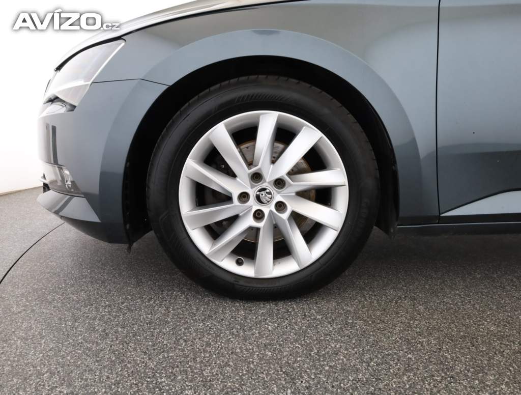 Foto inzerátu Skoda Superb 2.0 TDI 4x4