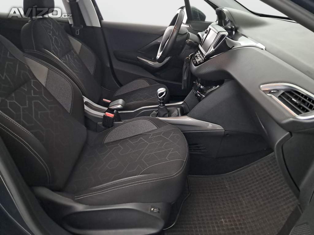 Foto inzerátu Peugeot 2008 1.2 PureTech
