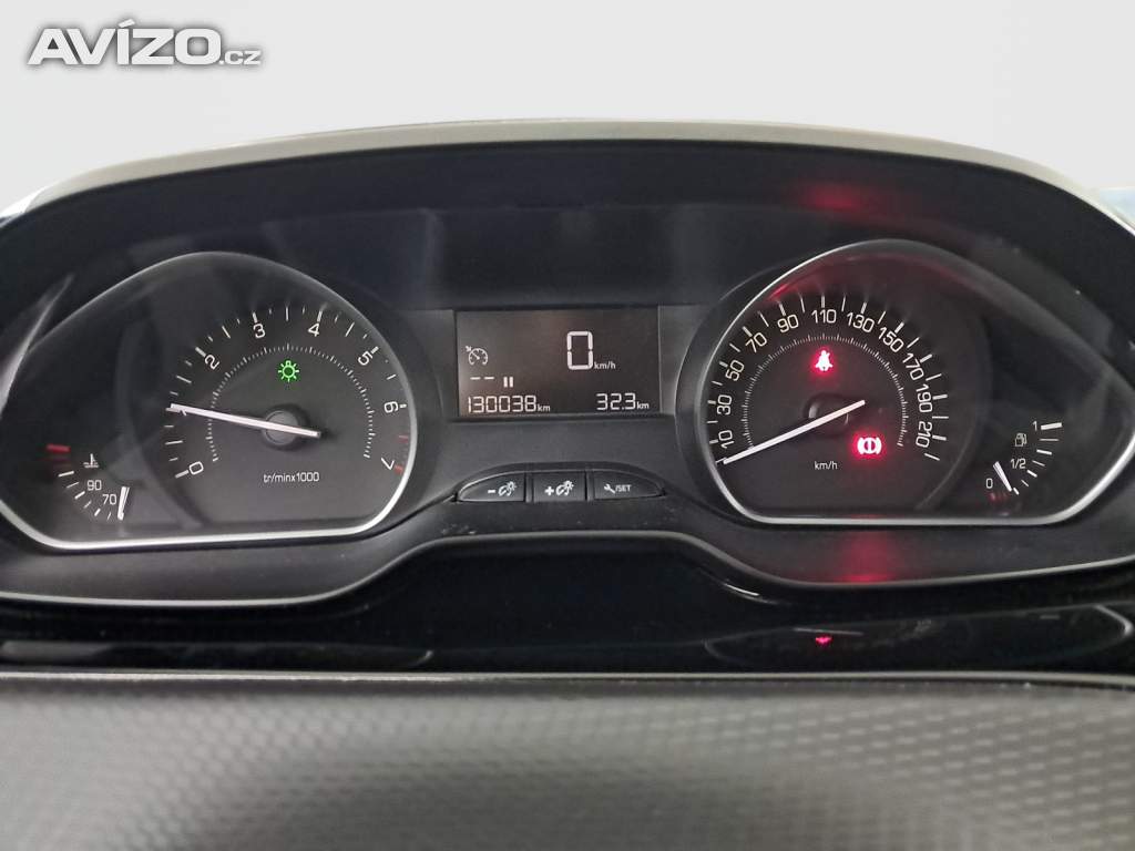 Foto inzerátu Peugeot 2008 1.2 PureTech