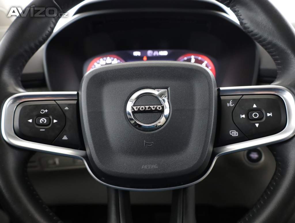 Foto inzerátu Volvo XC40 D3
