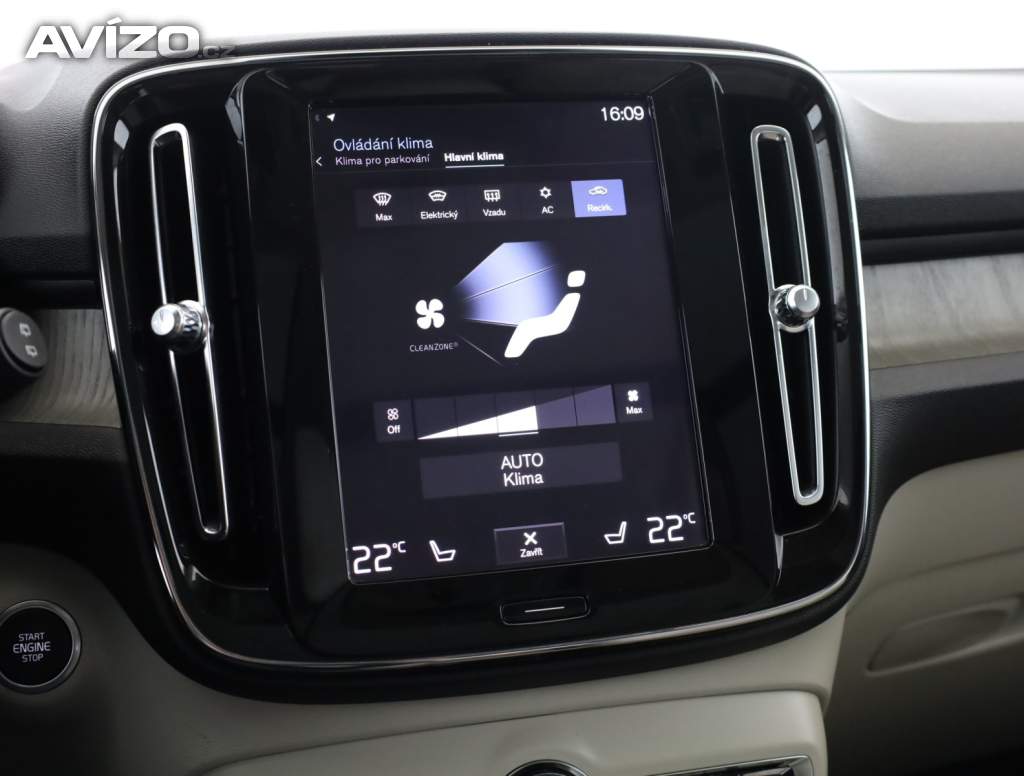 Foto inzerátu Volvo XC40 D3