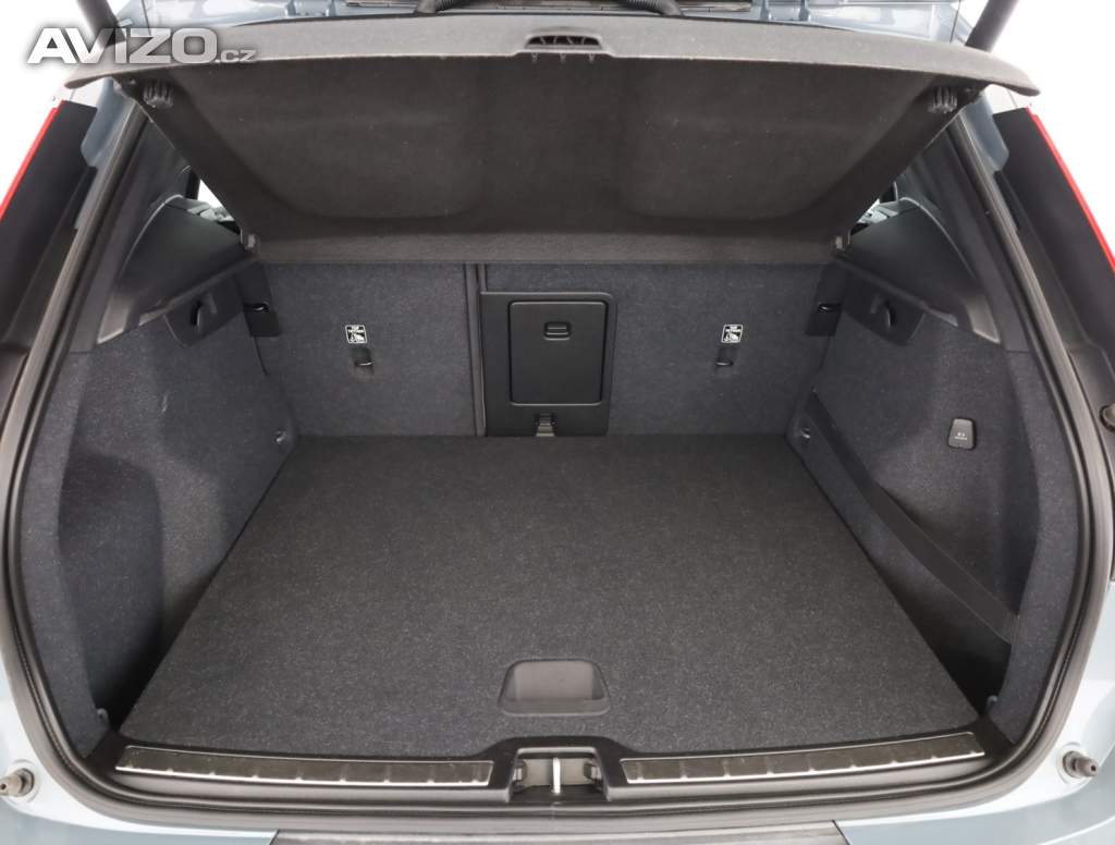 Foto inzerátu Volvo XC40 D3