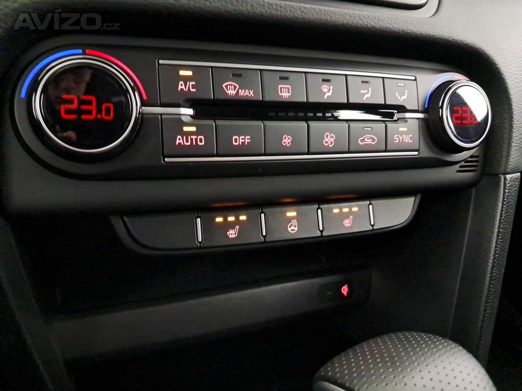 Foto inzerátu Kia Ceed 1.5 T-GDI