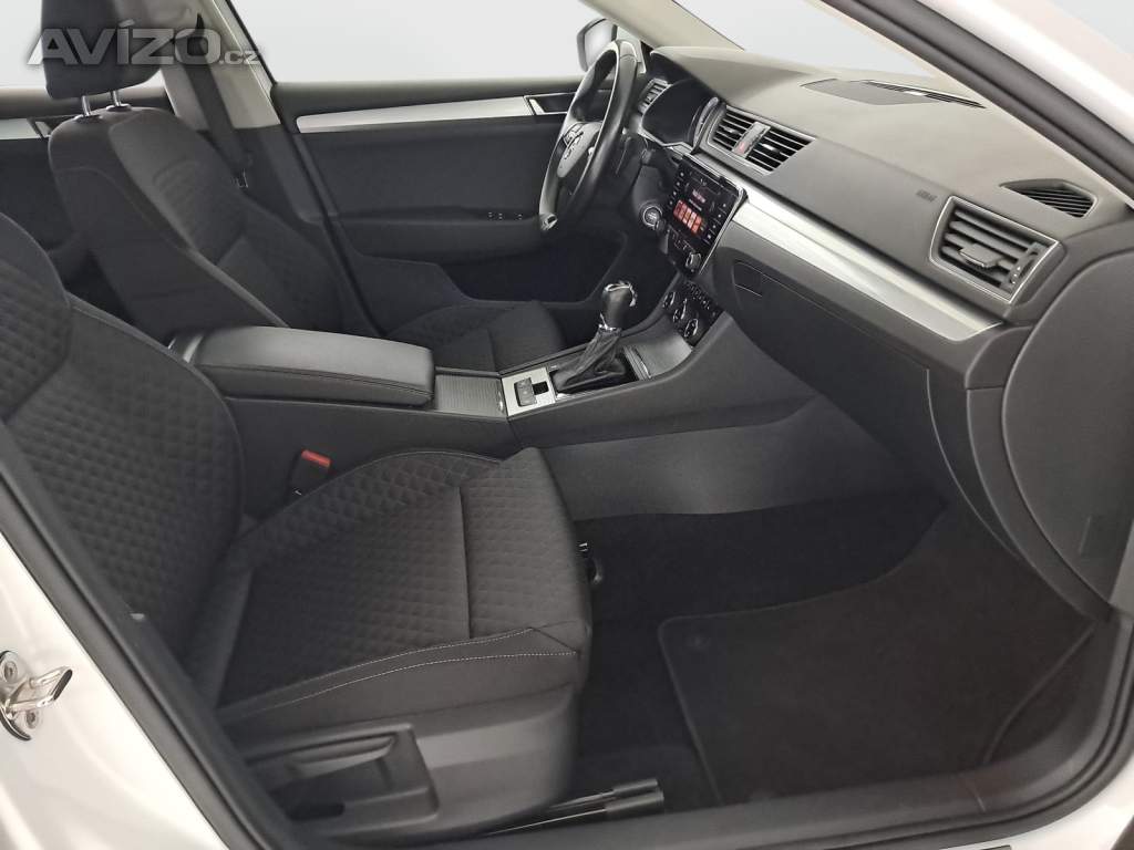 Foto inzerátu Skoda Superb 2.0 TDI