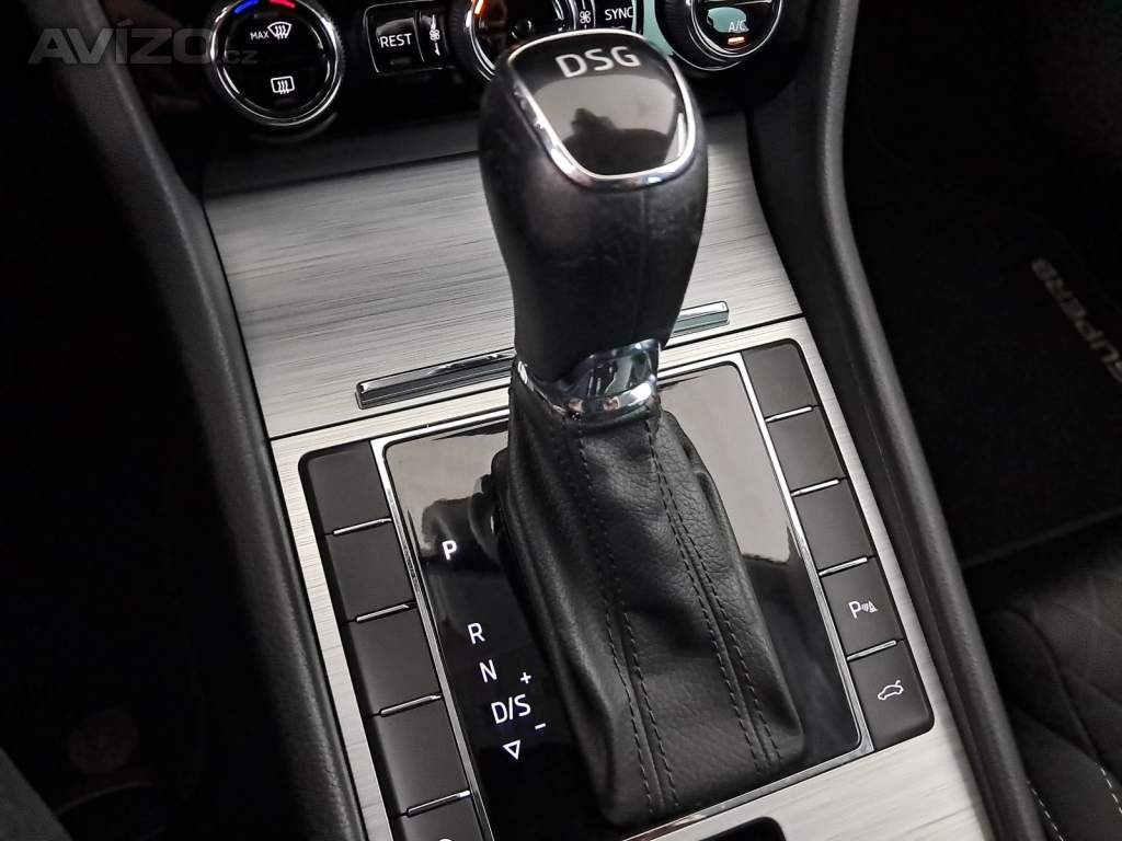 Foto inzerátu Skoda Superb 2.0 TDI