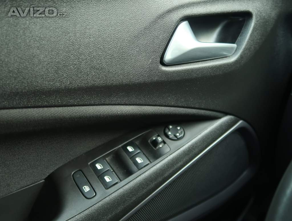Foto inzerátu Opel Crossland 1.2 Turbo