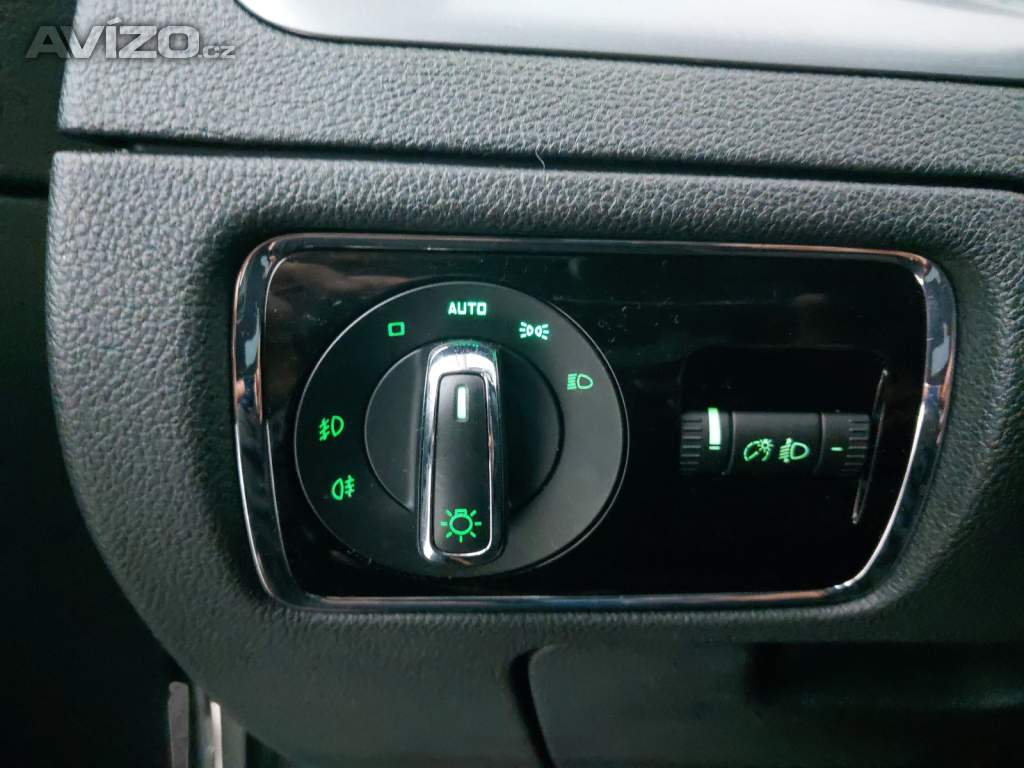 Foto inzerátu Skoda Superb 2.0 TDI