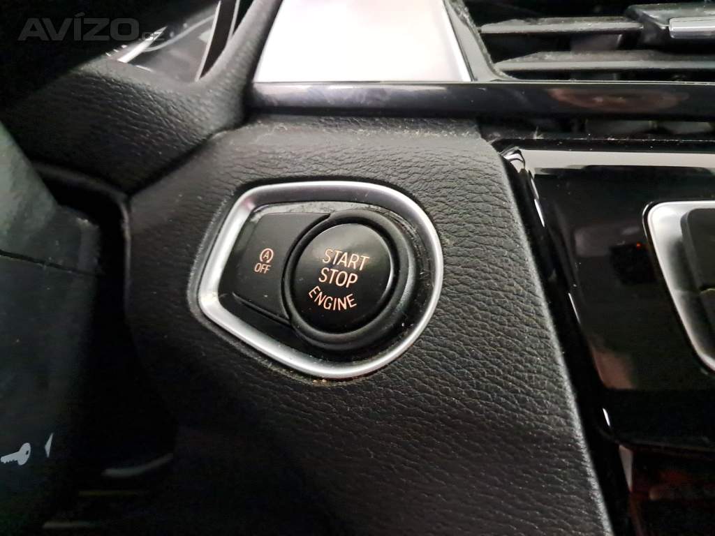 Foto inzerátu BMW X1 sDrive16d