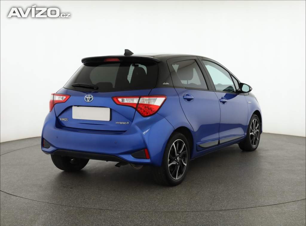 Foto inzerátu Toyota Yaris 1.5 Hybrid