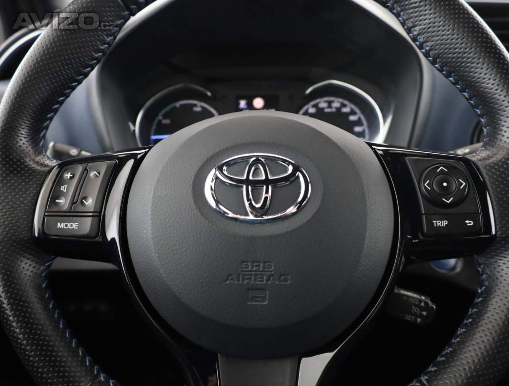 Foto inzerátu Toyota Yaris 1.5 Hybrid